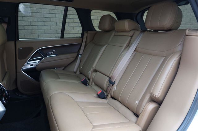 2023 Land Rover Range Rover SE - 23064958 - 21