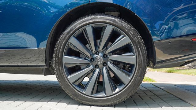 2023 Land Rover Range Rover SV LWB - 22833934 - 13