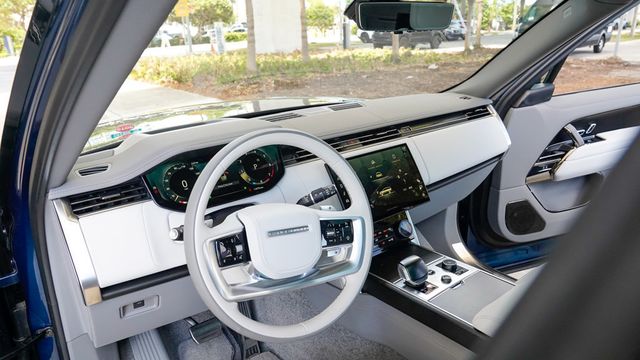 2023 Land Rover Range Rover SV LWB - 22833934 - 47