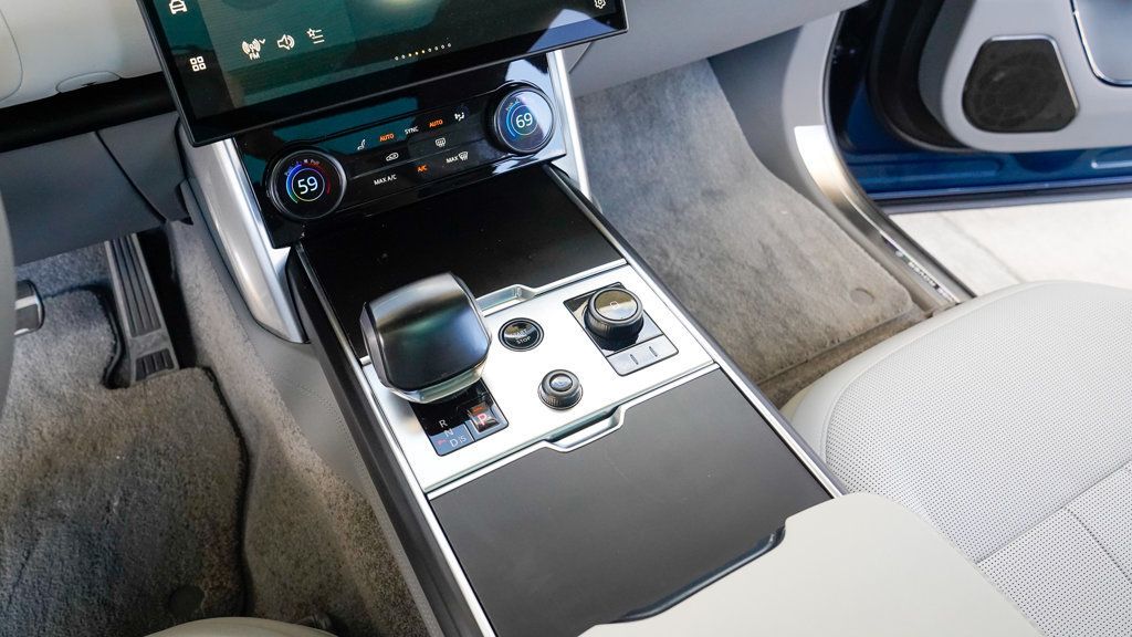 2023 Land Rover Range Rover SV LWB - 22833934 - 59