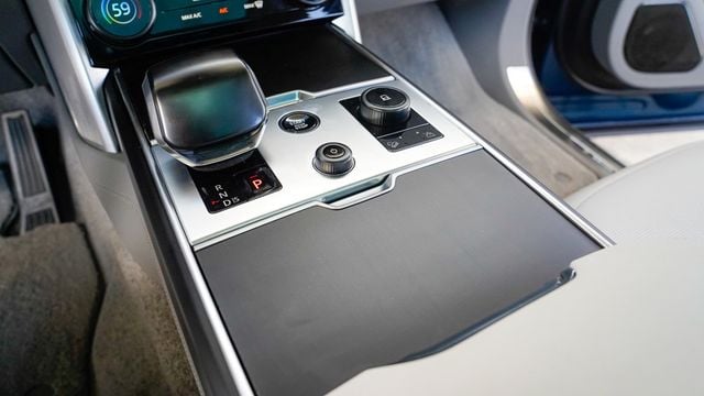 2023 Land Rover Range Rover SV LWB - 22833934 - 61