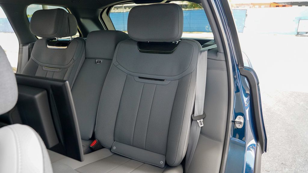 2023 Land Rover Range Rover SV LWB - 22833934 - 72