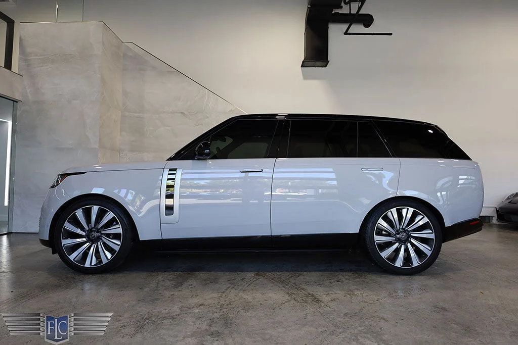 2023 Land Rover Range Rover SV LWB - 22970593 - 9