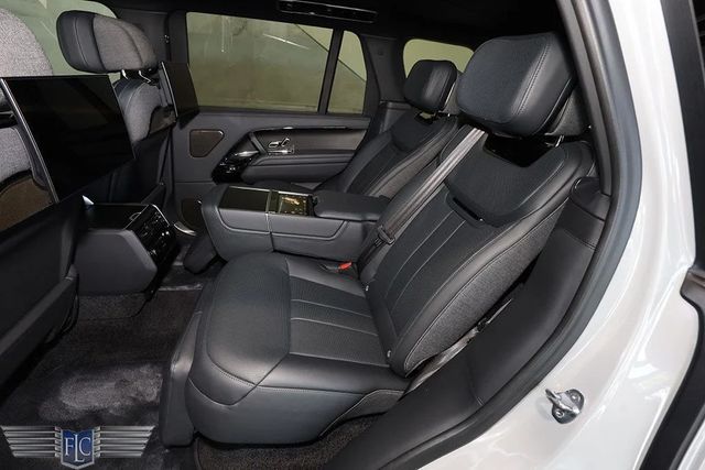 2023 Land Rover Range Rover SV LWB - 22970593 - 15