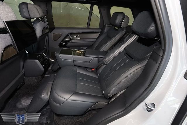 2023 Land Rover Range Rover SV LWB - 22970593 - 16