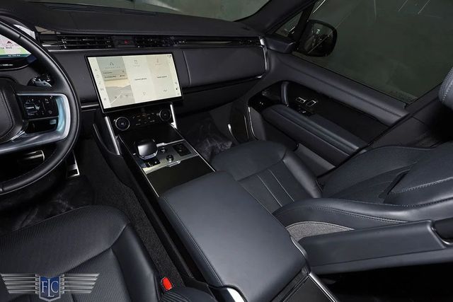 2023 Land Rover Range Rover SV LWB - 22970593 - 30
