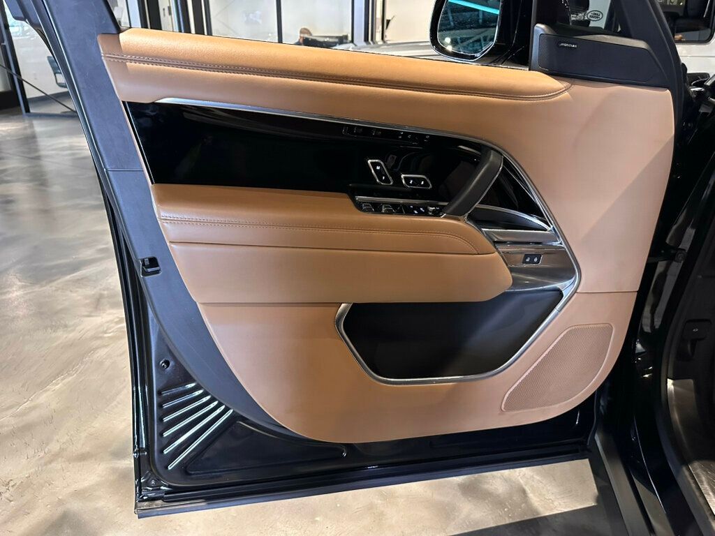 2023 Land Rover Range Rover TwinTurboV8/HtdSteerWheel/MeridianSound/ParkAssist/AdapCruise - 23033186 - 13