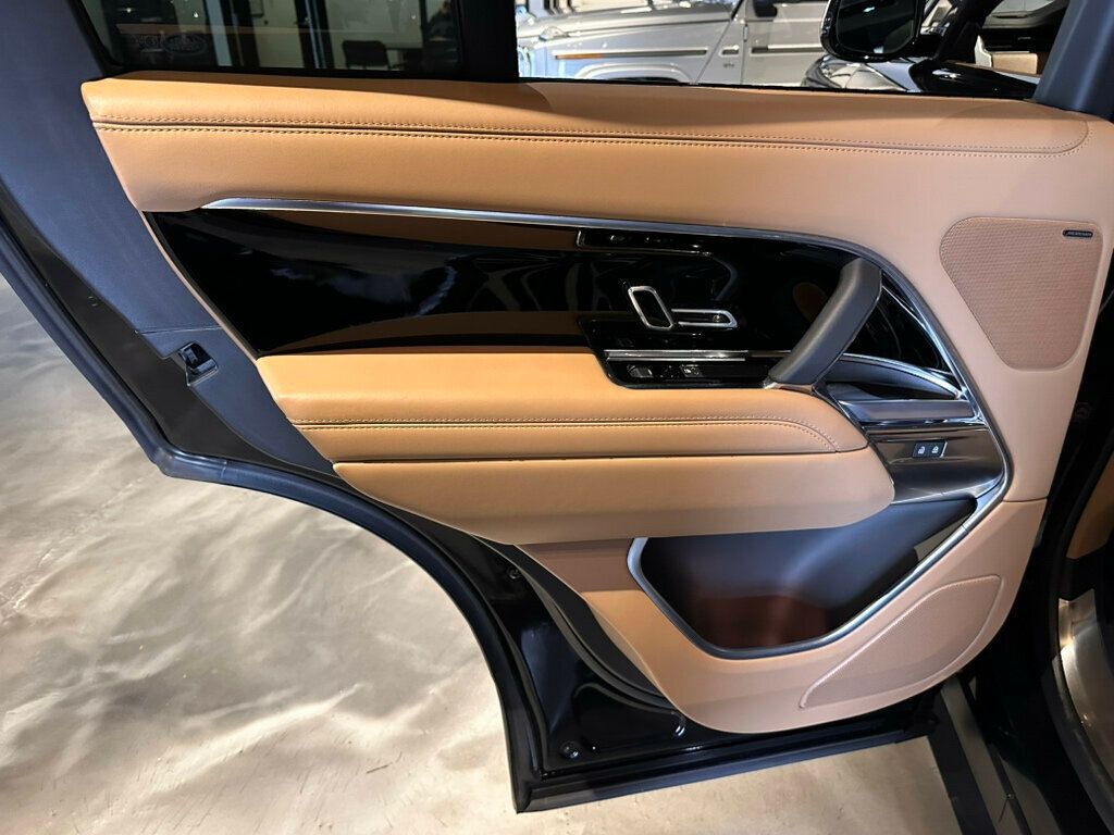 2023 Land Rover Range Rover TwinTurboV8/HtdSteerWheel/MeridianSound/ParkAssist/AdapCruise - 23033186 - 23