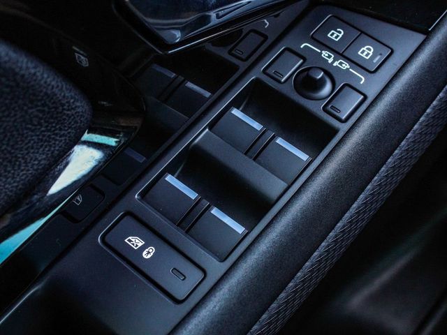 2023 Land Rover Range Rover Evoque R-Dynamic S - 23077489 - 9