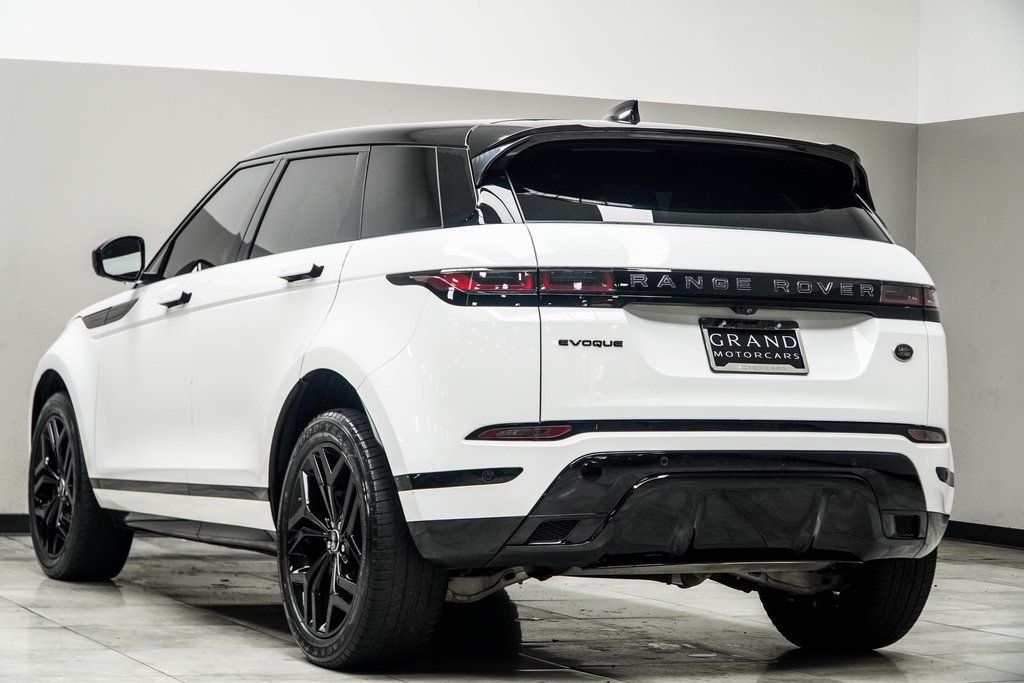 2023 Land Rover Range Rover Evoque R-Dynamic S photo 8