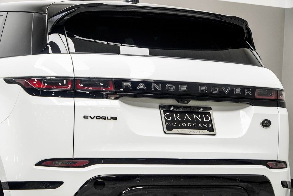 2023 Land Rover Range Rover Evoque R-Dynamic S photo 11
