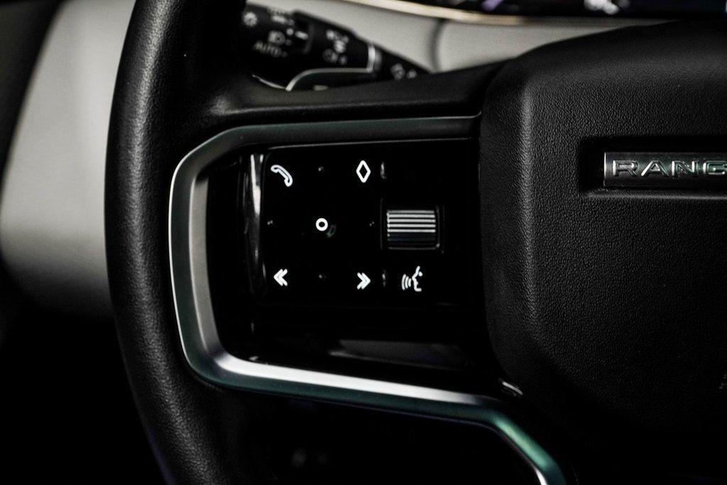 2023 Land Rover Range Rover Evoque R-Dynamic S photo 25
