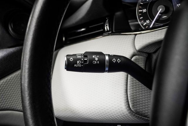 2023 Land Rover Range Rover Evoque R-Dynamic S AWD - 22915678 - 28