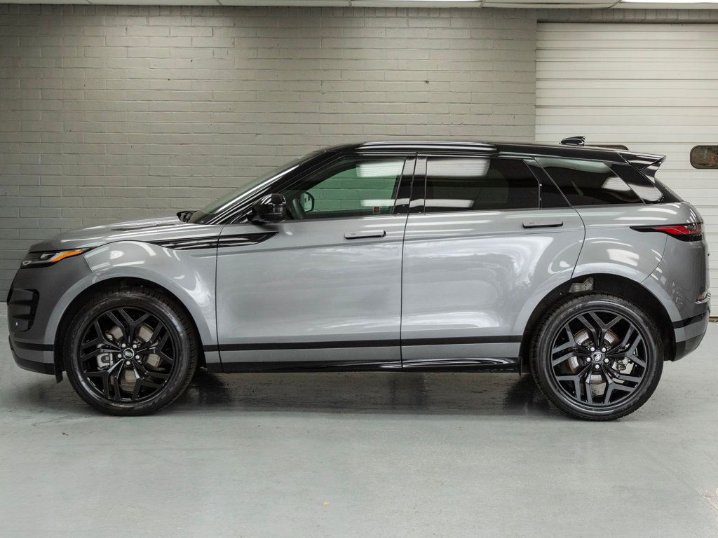 2023 Land Rover Range Rover Evoque R-Dynamic SE photo 4