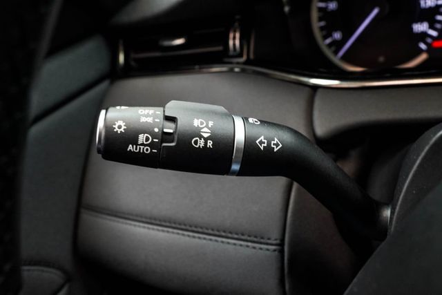 2023 Land Rover Range Rover Evoque R-Dynamic SE AWD - 23049778 - 35