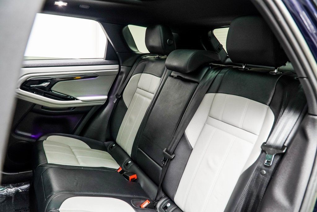 2023 Land Rover Range Rover Evoque R-Dynamic SE photo 33