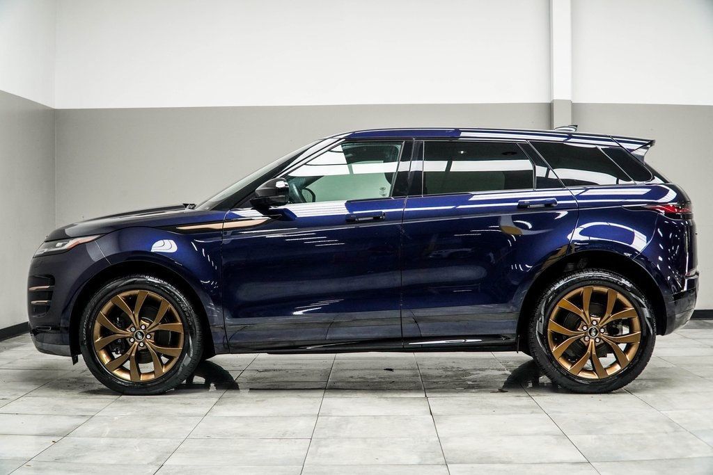 2023 Land Rover Range Rover Evoque R-Dynamic SE photo 6