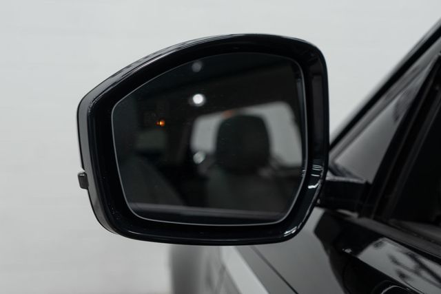 2023 Land Rover Range Rover Evoque S AWD - 23009205 - 48