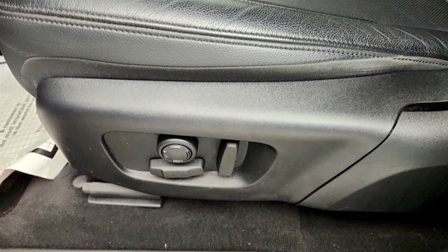 2023 Land Rover Range Rover Evoque SE AWD w/ Fixed Panoramic Roof - 23072398 - 11