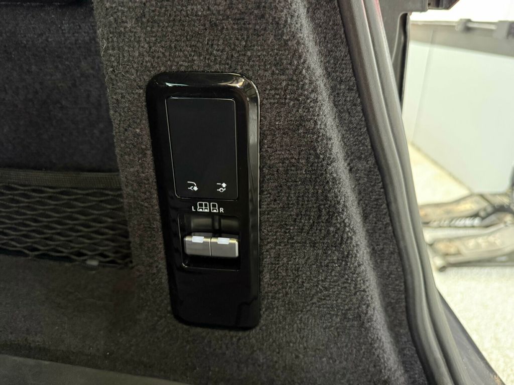 2023 Land Rover Range Rover Sport Heated&Cooled Seats/Convenience Pkg/Adaptive Dynamics/Pano Roof - 23053259 - 23