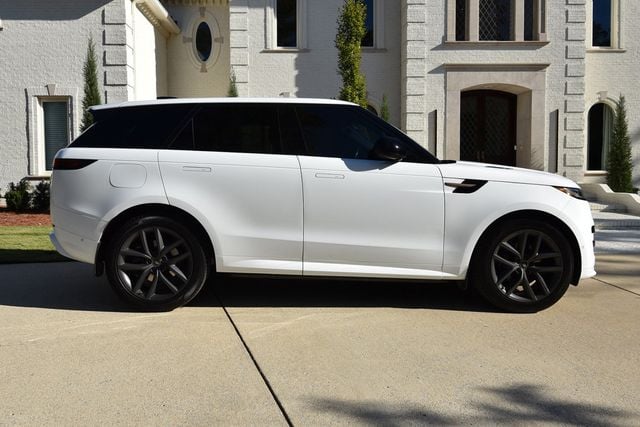 2023 Land Rover Range Rover Sport SE Dynamic photo 48