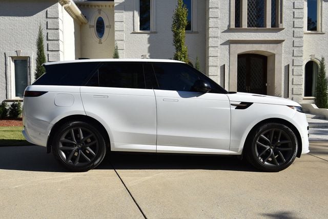 2023 Land Rover Range Rover Sport SE Dynamic photo 53