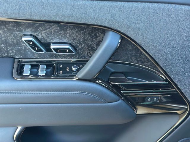 2023 Land Rover Range Rover Sport P530 First Edition - 22983300 - 16