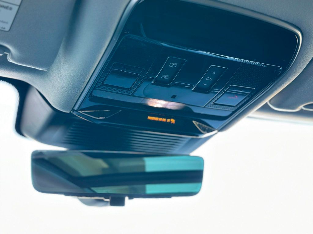 2023 Land Rover Range Rover Sport P530 First Edition - 22983300 - 32