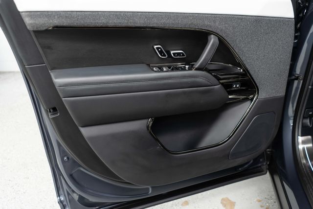 2023 Land Rover Range Rover Sport P530 First Edition - 23071910 - 17