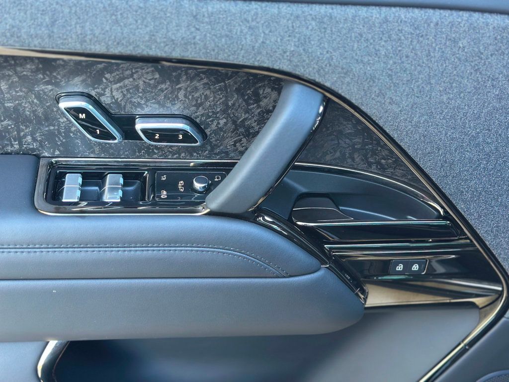 2023 Land Rover Range Rover Sport P530 First Edition photo 31