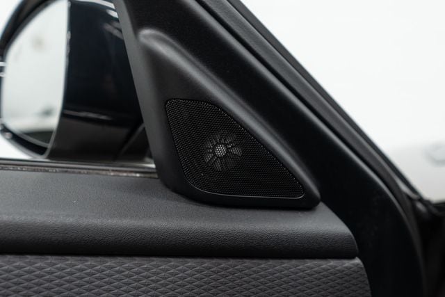 2023 Land Rover Range Rover Velar P250 R-Dynamic S - 23037152 - 44