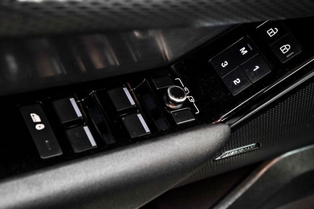2023 Land Rover Range Rover Velar P340 R-Dynamic S - 22955929 - 43
