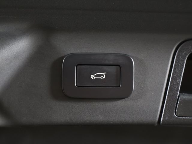 2023 Land Rover Range Rover Velar P340 R-Dynamic S - 22982971 - 23