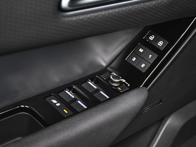 2023 Land Rover Range Rover Velar R-Dynamic S - 23020631 - 9