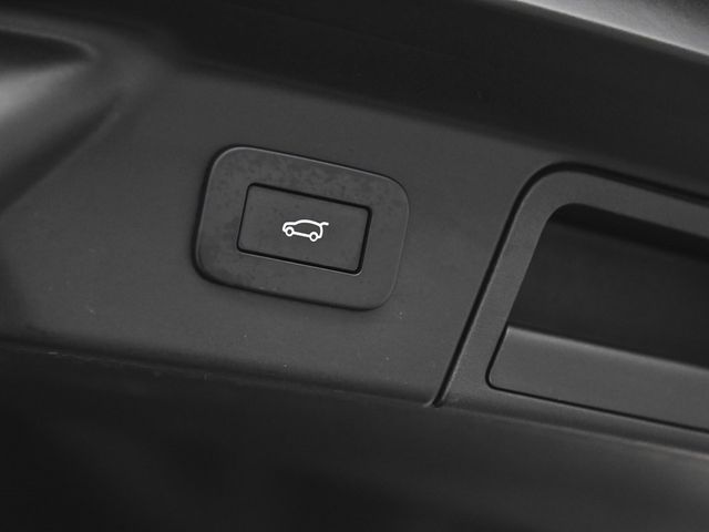 2023 Land Rover Range Rover Velar S - 22938923 - 38