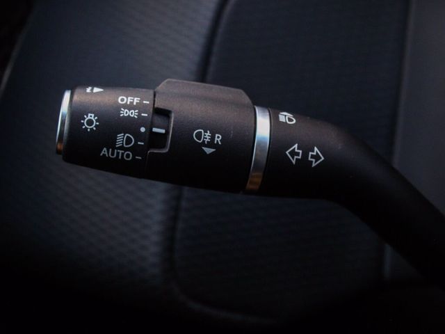 2023 Land Rover Range Rover Velar S - 23093774 - 24