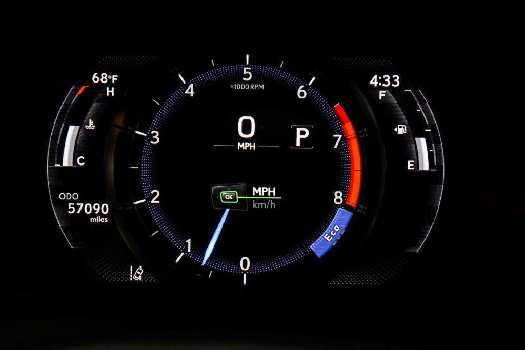 Lexus ES photo 34