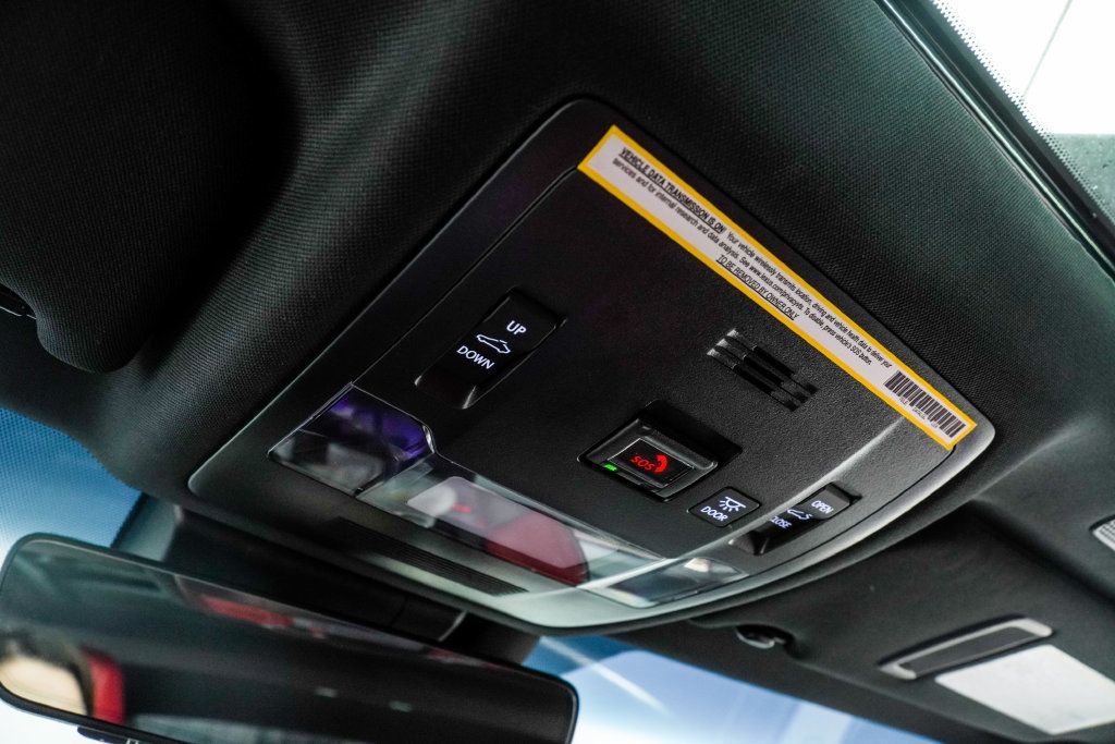 Lexus ES photo 41