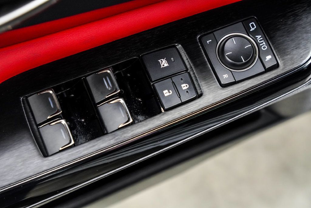 Lexus ES photo 44