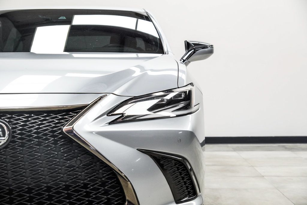 Lexus ES photo 5
