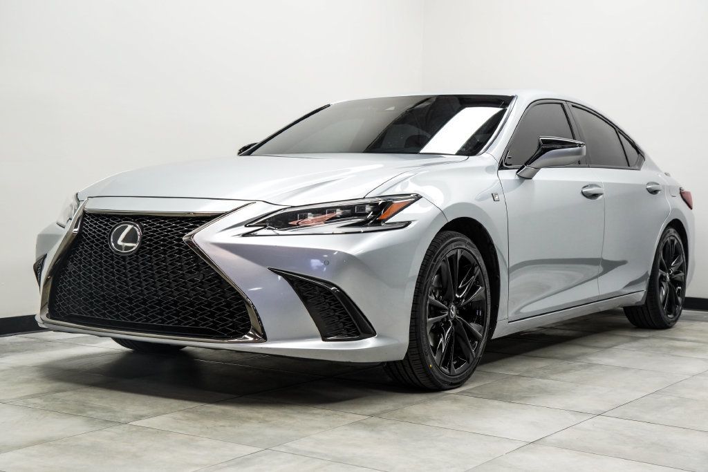 Lexus ES photo 8