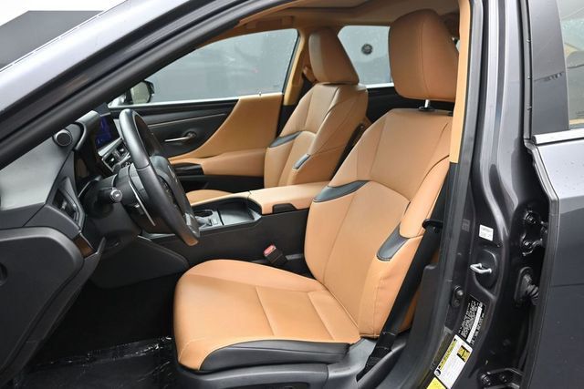 2023 Lexus ES