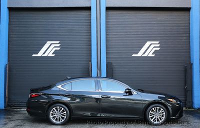 2023 Lexus ES
