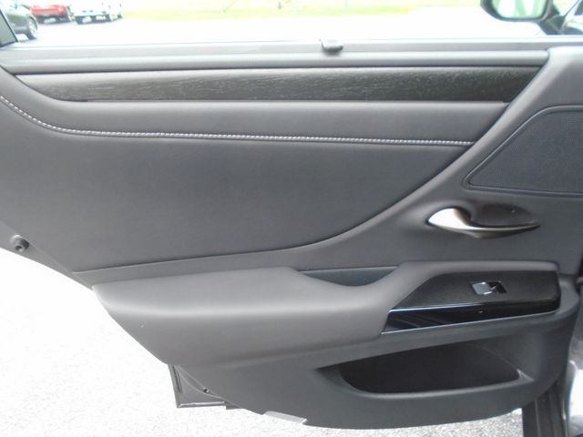 2023 Lexus ES ES 350 Ultra Luxury FWD - 22948646 - 32