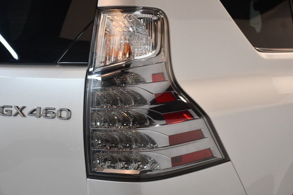 Lexus GX photo 15