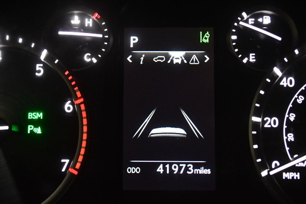 Lexus GX photo 45