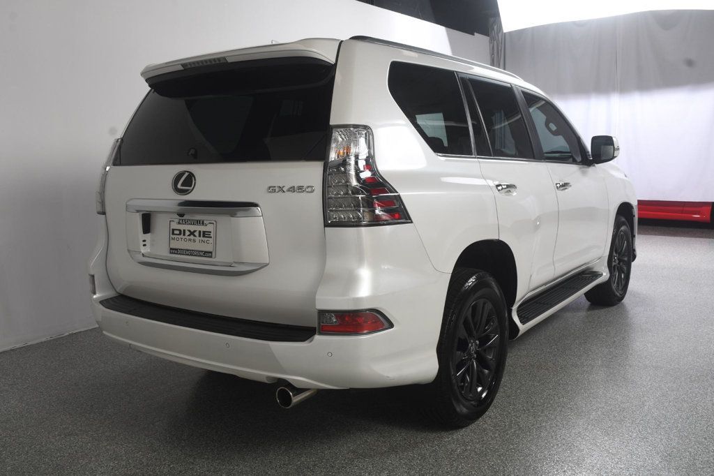Lexus GX photo 9