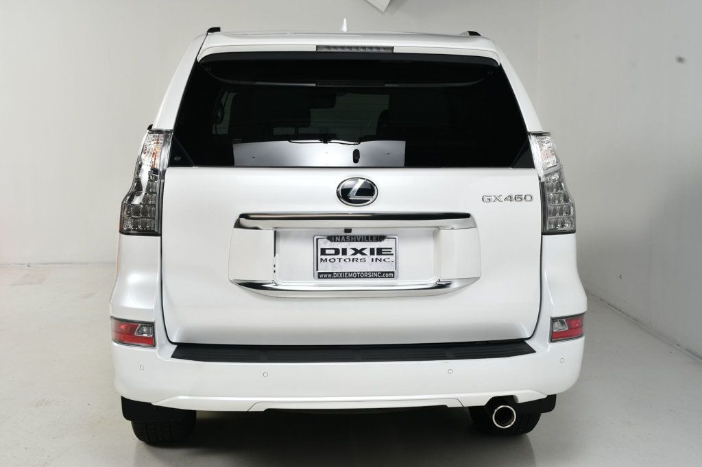 2023 Lexus GX Premium photo 11