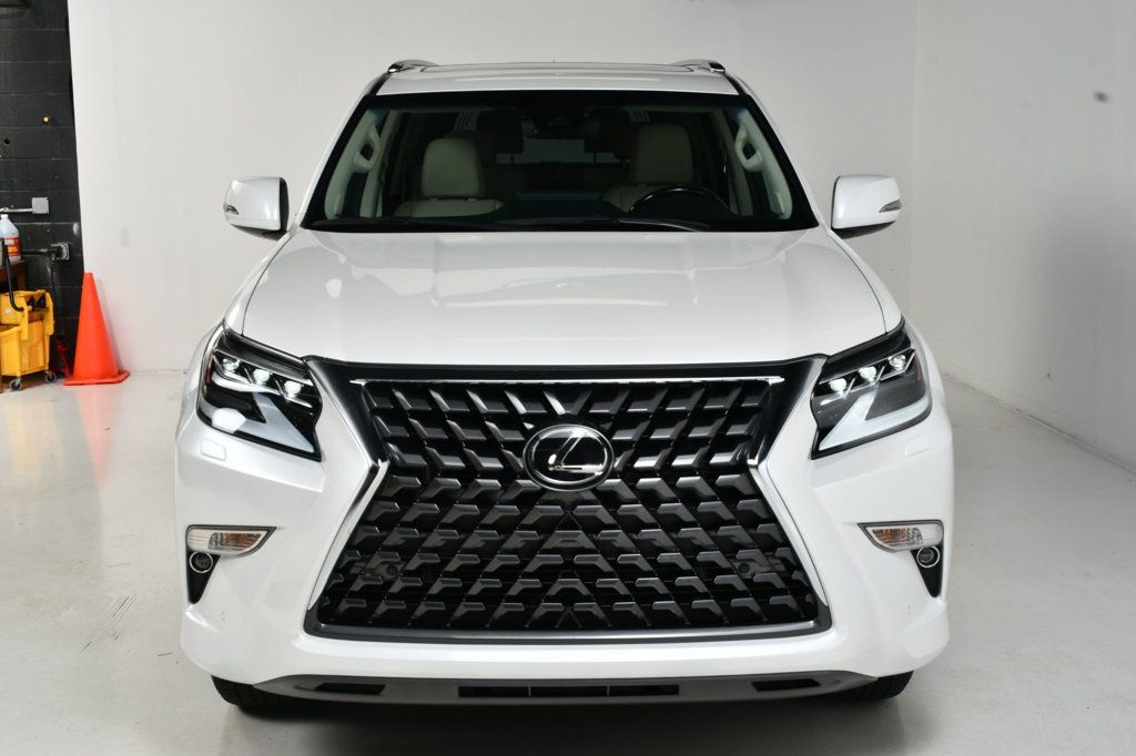 2023 Lexus GX Premium photo 15