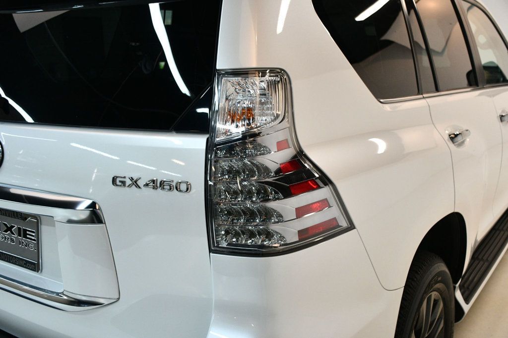 2023 Lexus GX Premium photo 17